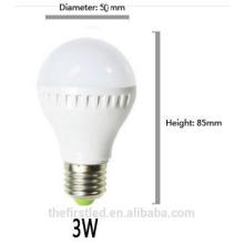 Alto brilho 3W / 5W E27 B22 2835SMD Branco frio / quente branco levou luz de bulbo